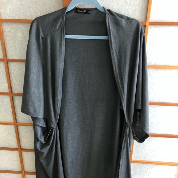 Grey drapey kimono - Picture 1 of 4